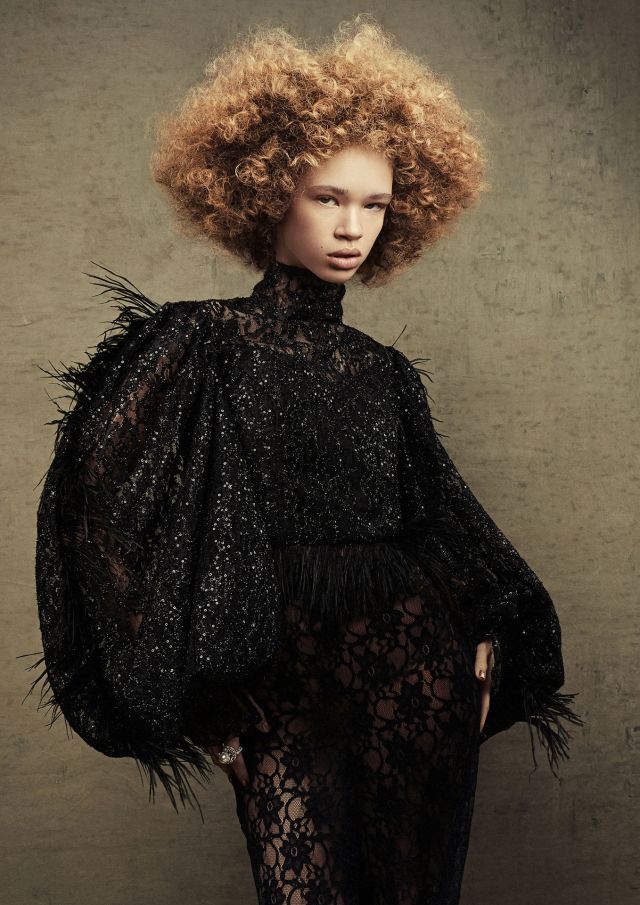 Eloquent Hair: Arjan Bevers @arjanbevers Salon: Avanti Kappers @avantikappers Photography: Ivo de Kok @studio_ivodekol MUA: Mireille Bevers Brunt @mireillebeversbrunt Stylism: Annet Veerbeek @annetveerbeekstyling Designers: @edwin_oudshoorn, @nvdkcouture_rentals, @michim_michelle Products: Schwarzkopfpro @schwarzkopfpro Models: @romydaniels_, @yasminreneedjuricek, @jessicalliese, @savanchy, @a.a.a.line