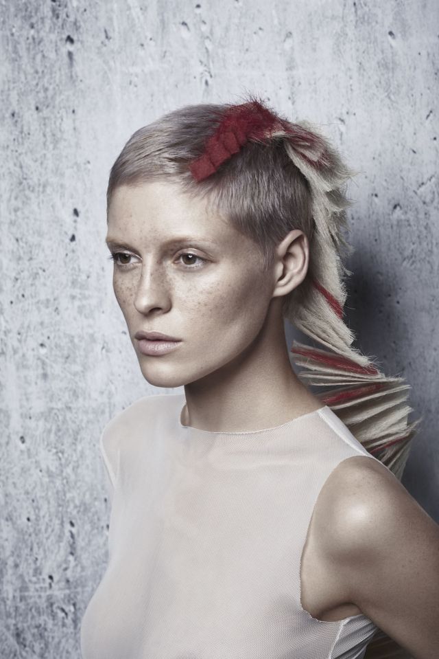 CAPSULE #RAW Collection Hair Christophe Gaillet Photo Weronika Kosinska Make-up Izabela Szelagowska Stylism Joanna Wolff Production MKproduction