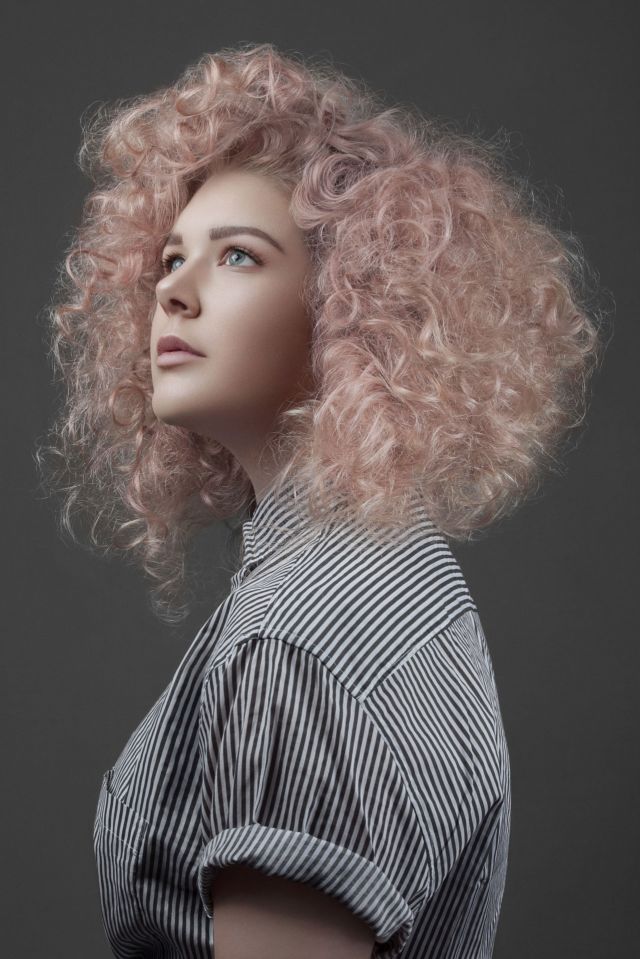 IAM Hair: Rosaline McIvor Photographer: HJDVM Make Up Artist: Alexandra Meyer  Stylist: Jade Campbell Instagram: rozhairstudio Web: www.intercoiffuresa.co.za