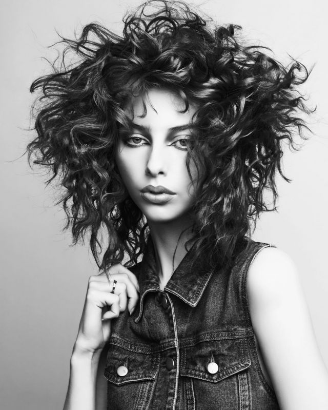 Hair – Paolo Giamattei Photographer – Jamie Blanshard Styling – Ellen Spiller MUA – Katie Moore